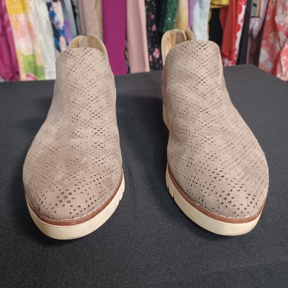 Dr. Scholl's Beige - Picture 3 of 7